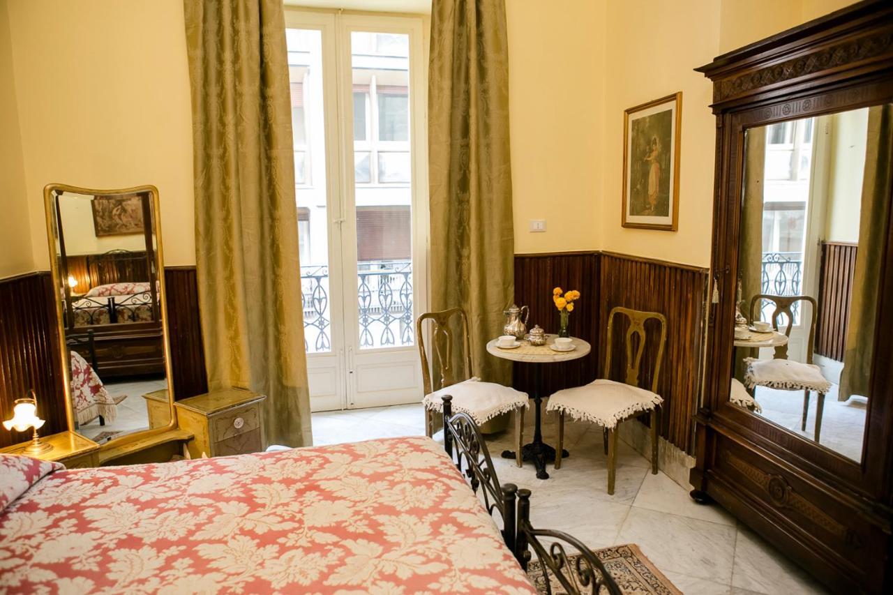 Deluxe Doppel-/Zweibettzimmer mit Balkon